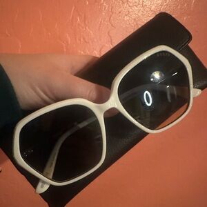 Guess Sunnies